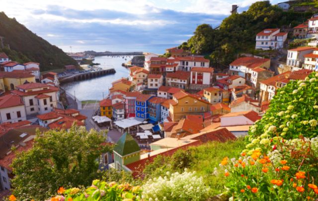 asturias-mujeres-desempleadas-convocatoria-formacion